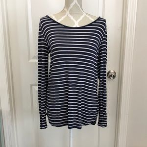 Gap navy/white striped hi/lo top size small